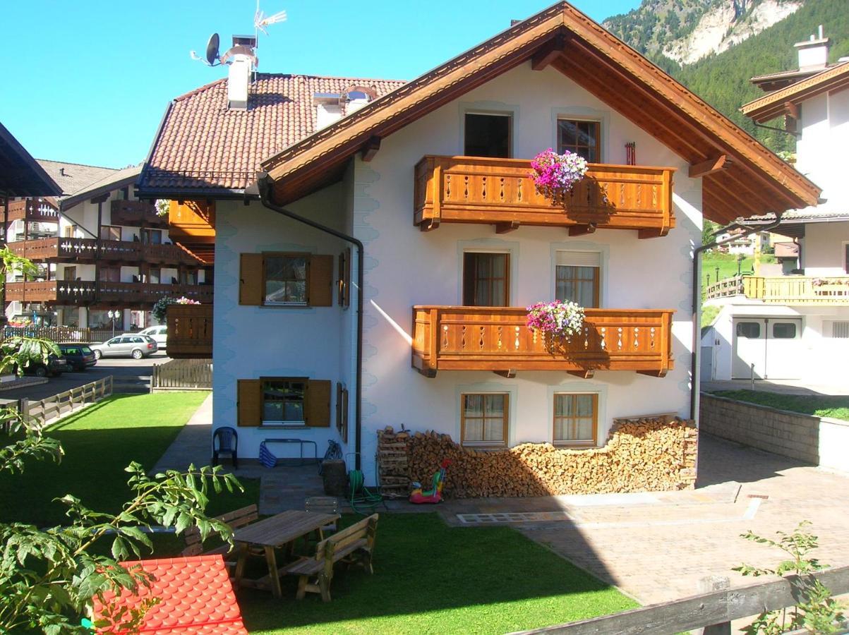 Cèsa Bel Seren Campitello di Fassa Esterno foto