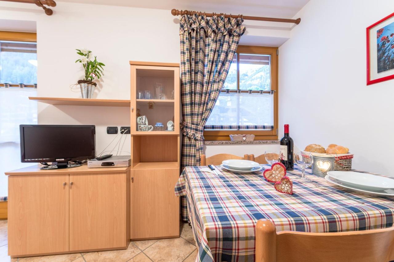 Cèsa Bel Seren Campitello di Fassa Esterno foto